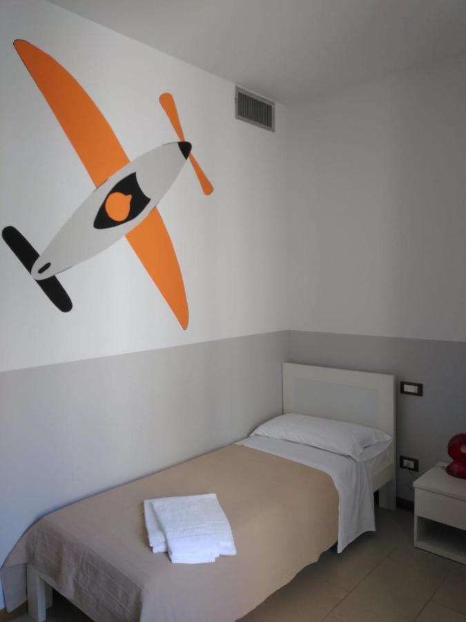 L'Archetto Hostel Cremona Exterior photo