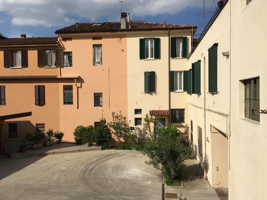 L'Archetto Hostel Cremona Exterior photo