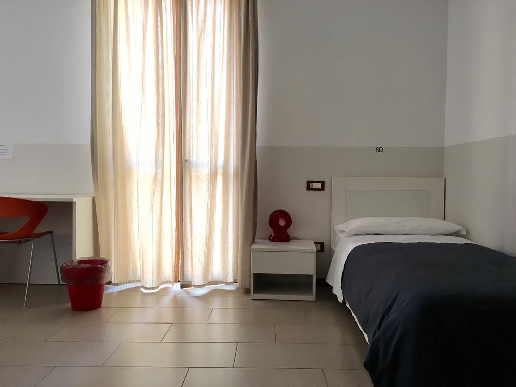 L'Archetto Hostel Cremona Exterior photo