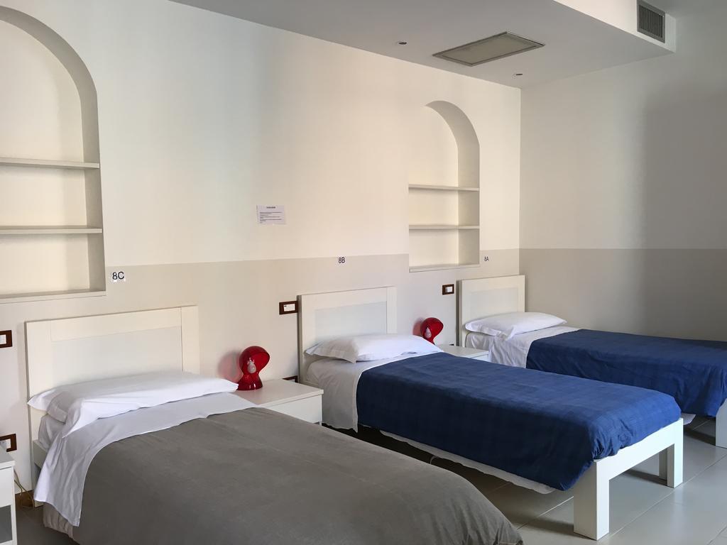 L'Archetto Hostel Cremona Exterior photo